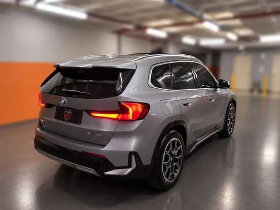 BMW-X1-2023