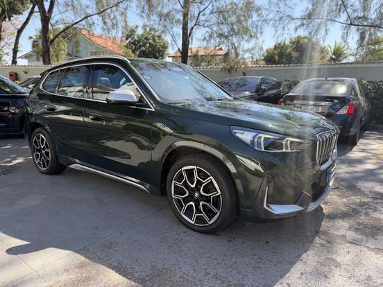 BMW-X1-2.0 16V TURBO GASOLINA SDRIVE20I X-LINE STEPTRONIC BMW-X1-2022