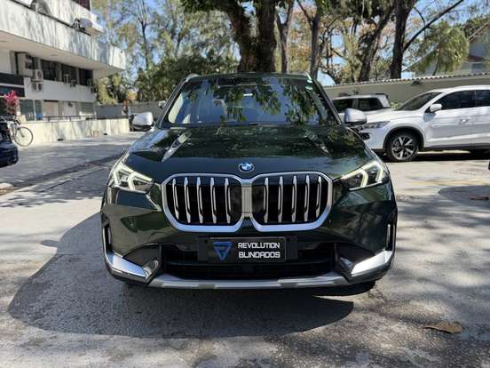 BMW-X1-2022