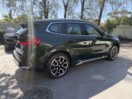 BMW-X1-2.0 16V TURBO GASOLINA SDRIVE20I X-LINE STEPTRONIC BMW-X1-2022