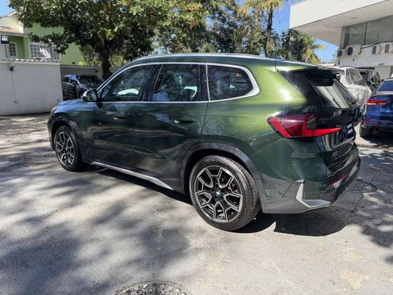 BMW-X1-2022