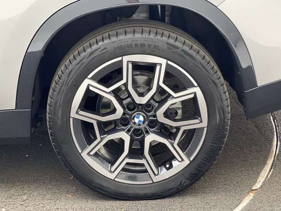BMW-X1-2.0 16V TURBO GASOLINA SDRIVE20I X-LINE STEPTRONIC BMW-X1-2023