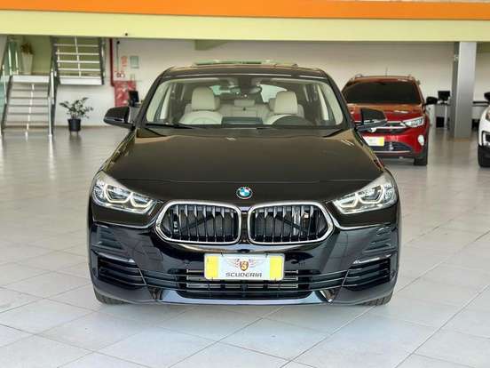 BMW-X2-2021