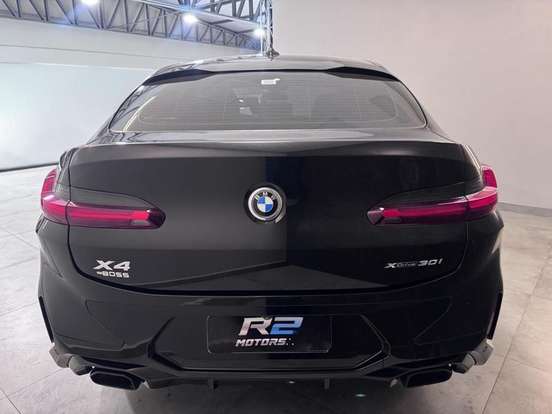 BMW-X4-2023