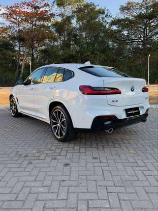 BMW-X4-2019