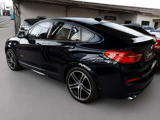 BMW-X4-2016