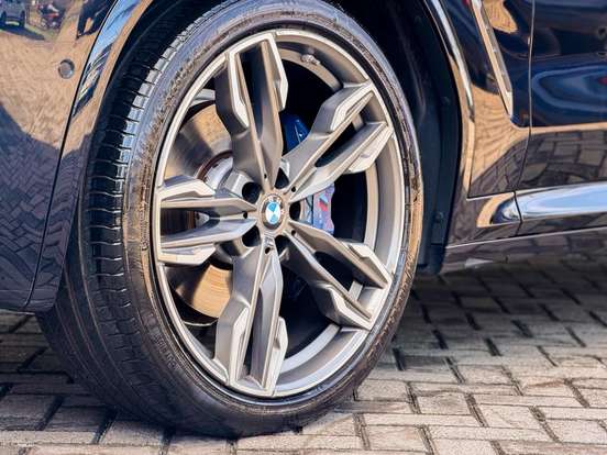 BMW-X4-2019