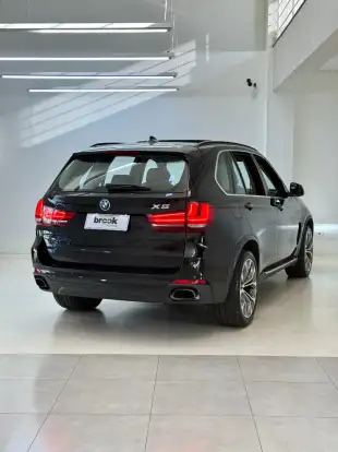 BMW-X5-2017