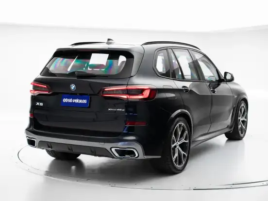 BMW-X5-2023