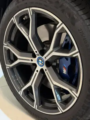 BMW-X5-2025