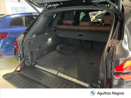 BMW-X5-2024