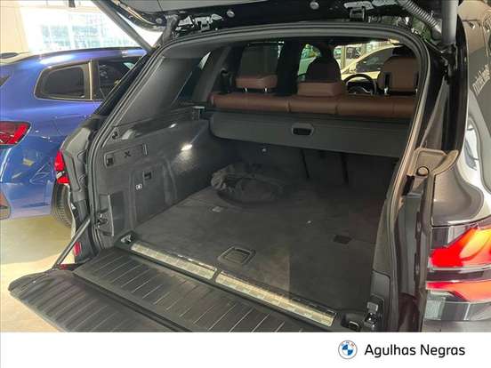 BMW-X5-3.0 I6 TURBO HÍBRIDO XDRIVE50E M SPORT AUTOMÁTICO BMW-X5-2024