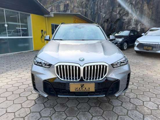 BMW-X5-2024