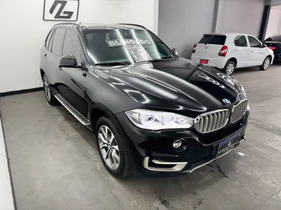 BMW-X5-4.4 V8 TURBO GASOLINA XDRIVE50I SECURITY AUTOMÁTICO BMW-X5-2015