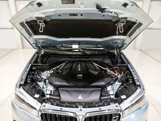 BMW-X5-4.4 V8 TURBO GASOLINA M AUTOMATICO BMW-X5-2017