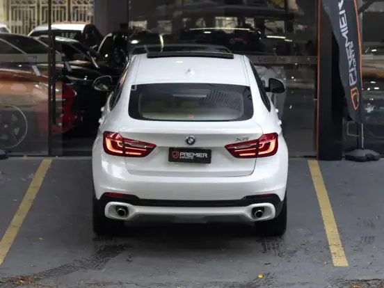 BMW-X6-3.0 35I 4X4 COUPÉ 6 CILINDROS 24V GASOLINA 4P AUTOMÁTICO BMW-X6-2015
