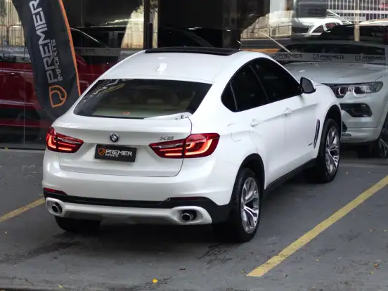 BMW-X6-3.0 35I 4X4 COUPÉ 6 CILINDROS 24V GASOLINA 4P AUTOMÁTICO BMW-X6-2015