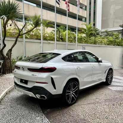 BMW-X6-2024