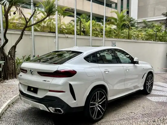 BMW-X6-3.0 TWINPOWER GASOLINA XDRIVE40I M SPORT AUTOMÁTICO BMW-X6-2024