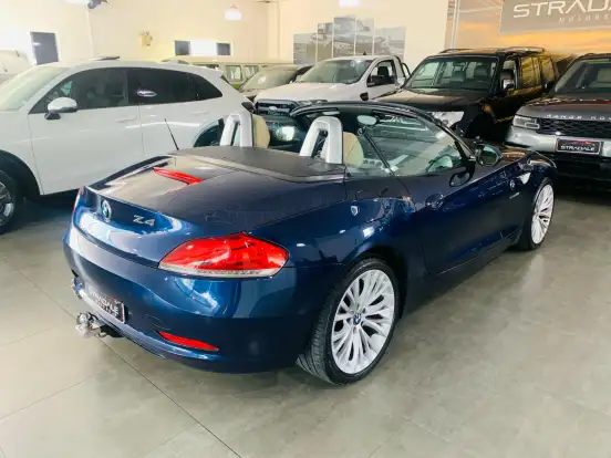 BMW-Z4-2.5 I6 GASOLINA SDRIVE23I AUTOMÁTICO BMW-Z4-2011