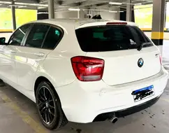 BMW 116i 1.6 16V TURBO GASOLINA 4P AUTOMÁTICO BMW 116i 1.6 16V TURBO GASOLINA 4P AUTOMÁTICO