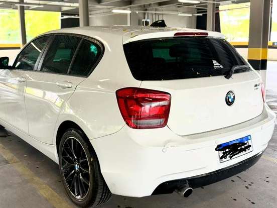 BMW-116i-1.6 16V TURBO GASOLINA 4P AUTOMÁTICO BMW-116i-2013