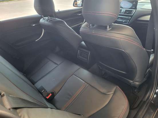 BMW-120i-2016
