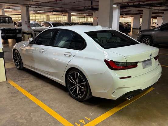 BMW-320i-2.0 16V TURBO FLEX M SPORT AUTOMÁTICO BMW-320i-2022