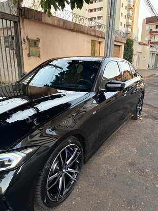 BMW-320i-2024