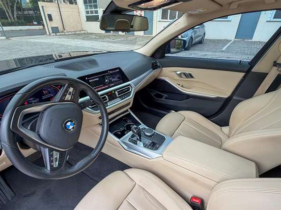 BMW-320i-2.0 16V TURBO GASOLINA SPORT GP AUTOMÁTICO BMW-320i-2021