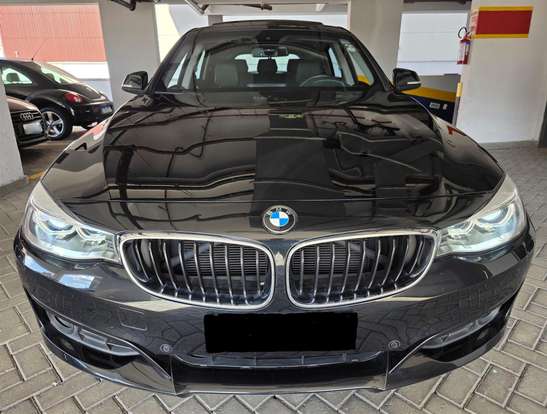 BMW-320i-2013