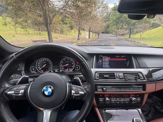 BMW-535i-3.0 M SPORT 24V GASOLINA 4P AUTOMÁTICO BMW-535i-2014