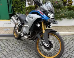 BMW F 850 GS ADVENTURE PREMIUM BMW F 850 GS ADVENTURE PREMIUM