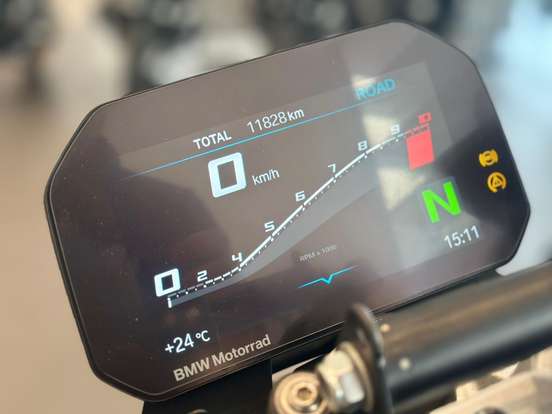 BMW-F 900 R SPORT BMW-F 900 R SPORT-2024