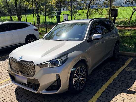 BMW-iX1-ELÉTRICO XDRIVE30 M SPORT BMW-iX1-2025