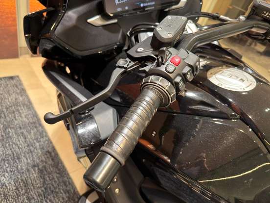 BMW-K 1600 BAGGER BMW-K 1600 BAGGER-2023