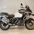 BMW R 1250 GS ADVENTURE PREMIUM RALLYE BMW R 1250 GS ADVENTURE PREMIUM RALLYE