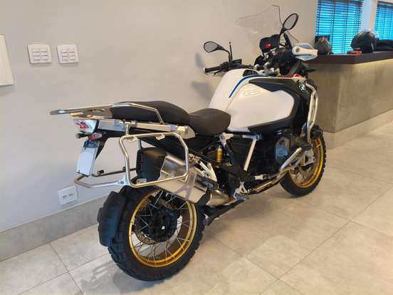 BMW-R 1250 GS ADVENTURE PREMIUM RALLYE BMW-R 1250 GS ADVENTURE PREMIUM RALLYE-2021