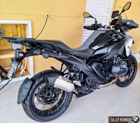 BMW-R 1300 GS TRIPLE BLACK BMW-R 1300 GS TRIPLE BLACK-2025