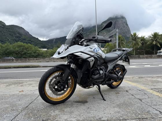 BMW R 1300 GS PLUS 