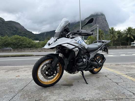 BMW-R 1300 GS PLUS BMW-R 1300 GS PLUS-2024