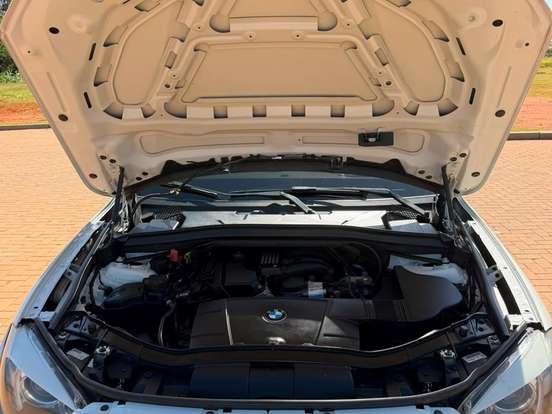 BMW-X1-2.0 16V GASOLINA SDRIVE18I 4P AUTOMÁTICO BMW-X1-2011