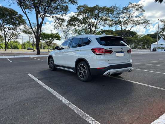 BMW-X1-2.0 16V TURBO ACTIVEFLEX SDRIVE20I GP 4P AUTOMÁTICO BMW-X1-2021