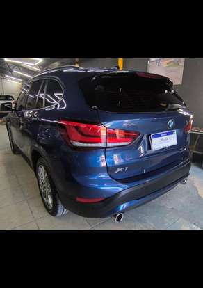 BMW-X1-2021