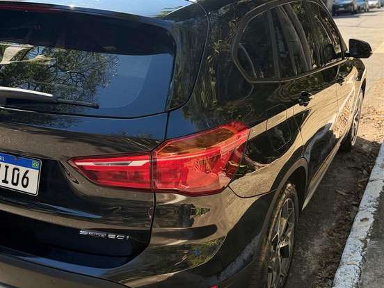 BMW-X1-2.0 16V TURBO ACTIVEFLEX SDRIVE20I X-LINE 4P AUTOMÁTICO BMW-X1-2018