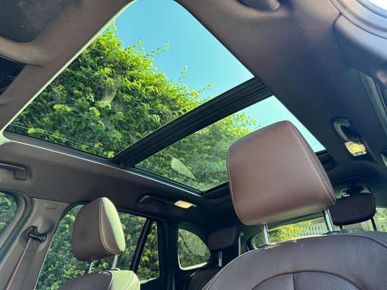 BMW-X1-2022