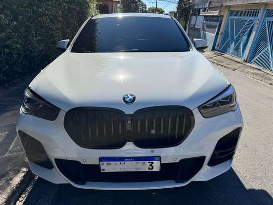 BMW-X1-2022