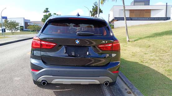 BMW-X1-2016