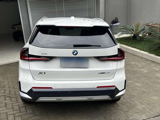 BMW-X1-2.0 16V TURBO GASOLINA SDRIVE20I X-LINE STEPTRONIC BMW-X1-2024