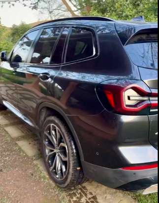 BMW-X3-2022